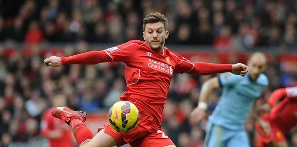 一个备受关 一个备受关